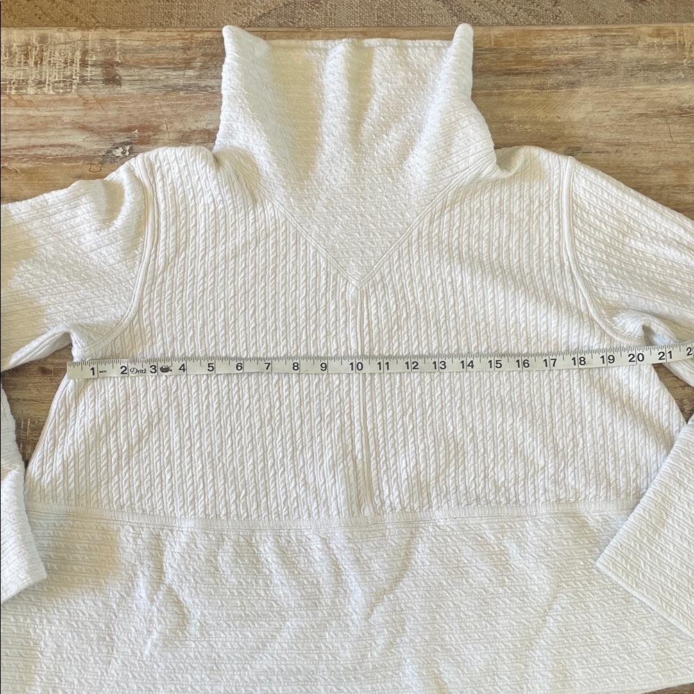 Lululemon Cable Knit Pattern Pullover - image 6